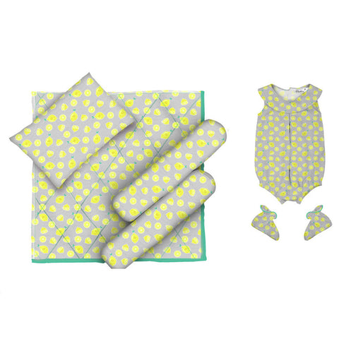 products/Lemons-Layette-Set-with-Baby-Bodysuit-_-Booties_a41b2db6-a0b2-419c-bff4-32b300976a31.jpg