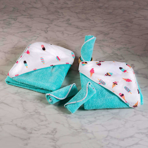 products/Scoops_Smiles_Towel_Set_bb27948e-6248-4785-862a-420641e49c4d.jpg