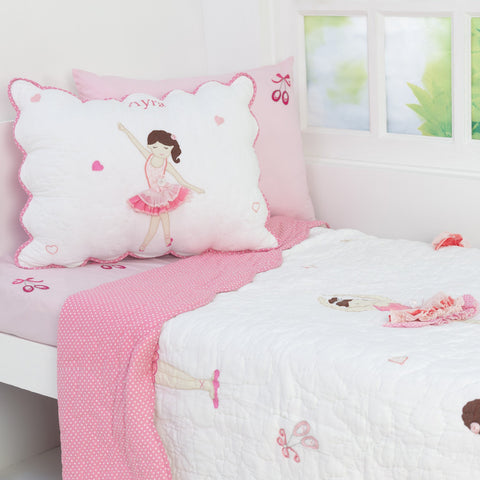 Twirls n Swirls Kids Quilt <br> <span style="font-size: 11px; font-family:Helvetica,Arial,sans-serif;">Can Be Personalised, Ages 3 to 15</span>
