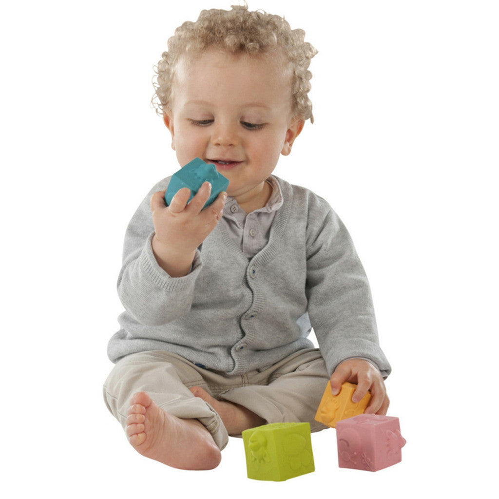 Sophie la Girafe So'Pure Organic Cubes + Balls