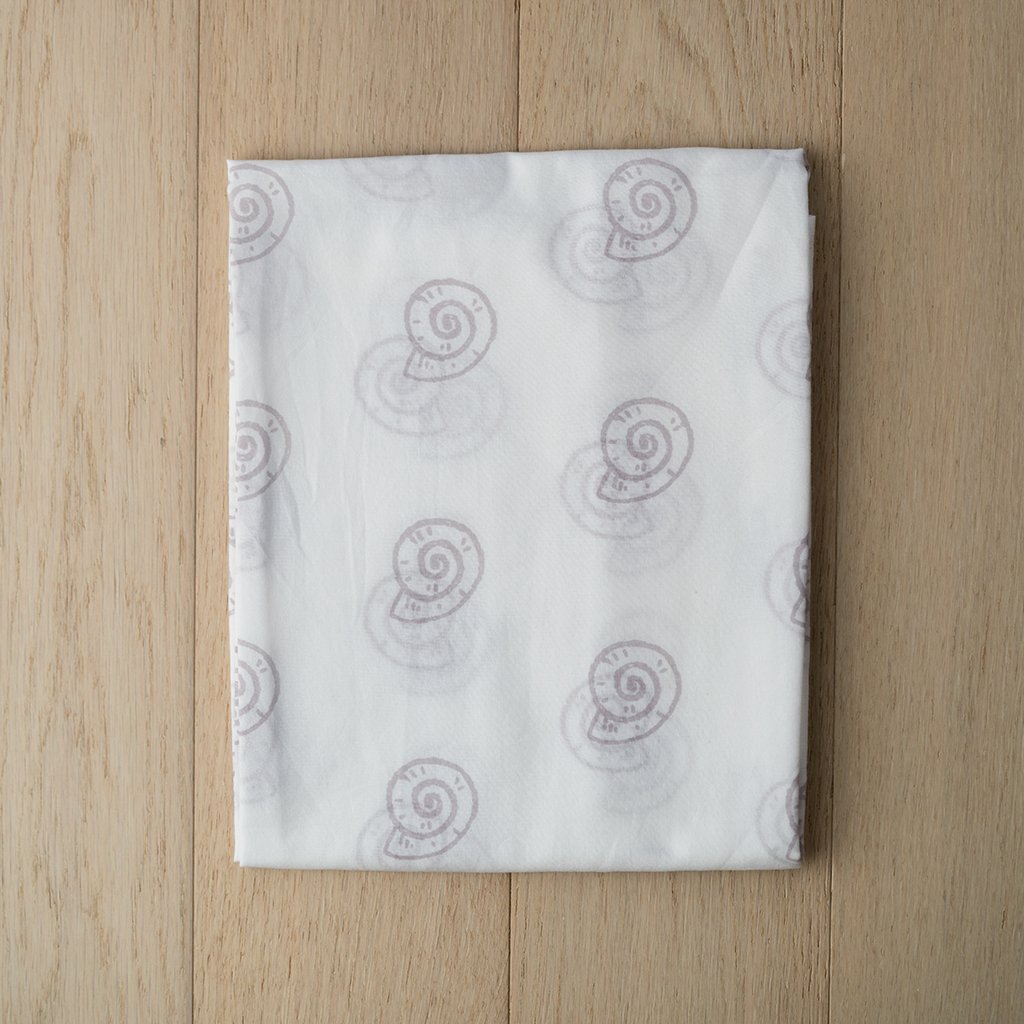 Organic Single Swaddle - Pearly Shell